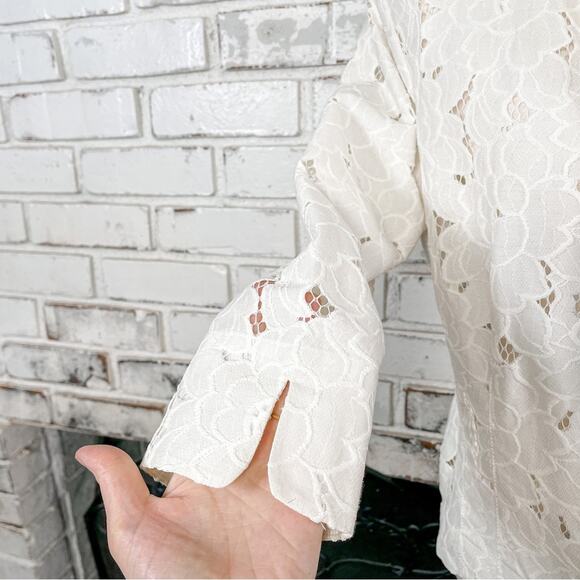 Cabi Portrait Cream Ivory Crochet Floral Lace 3/4 Sleeve Cottagecore Blazer M - Picture 7 of 10
